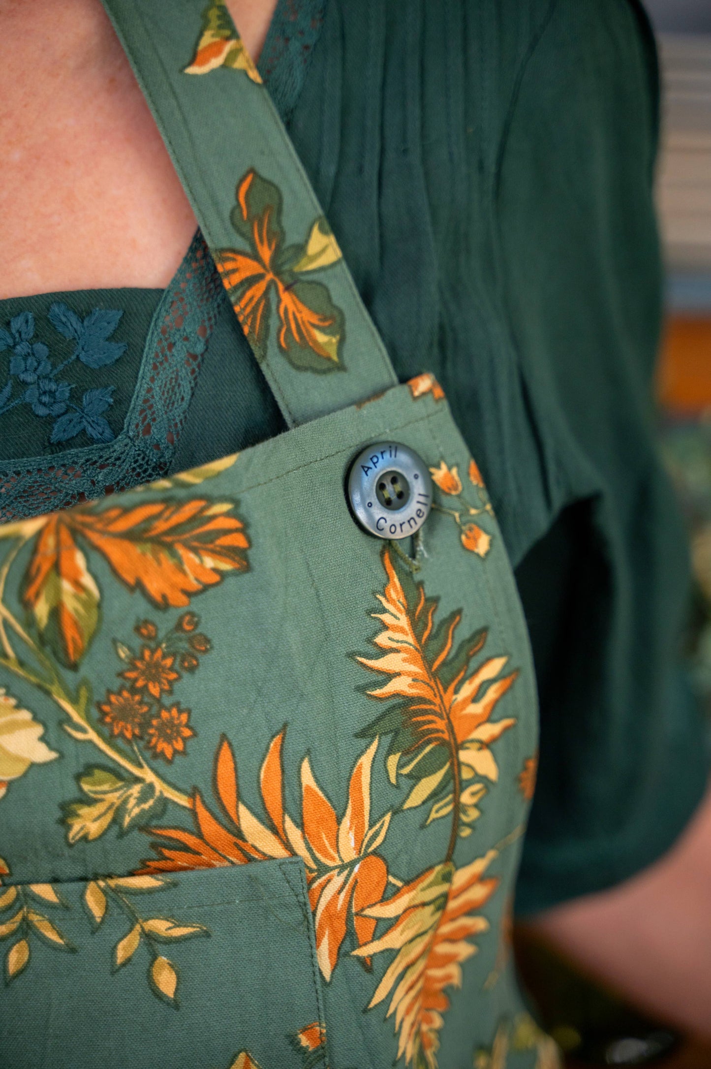 Apron, April Cornell Adirondack Chef Apron - Forest