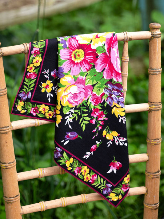 April Cornell Avonlea floral napkin